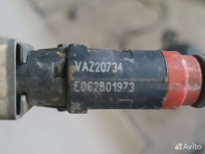 Топливная рампа LADA Kalina 2