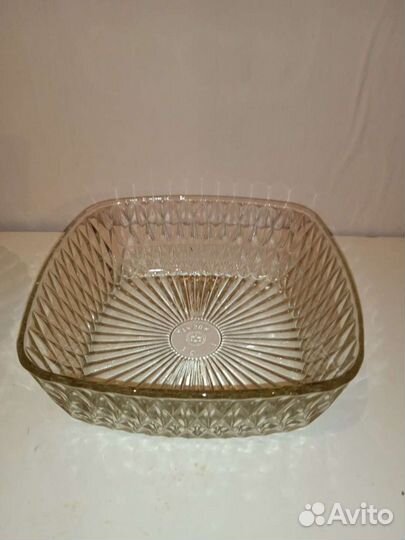 Салатницы стеклянные большие