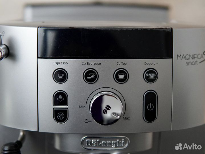 Кофемашина delonghi ecam 250.31.SB