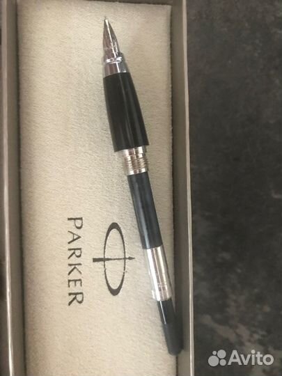 Перьевая ручка Parker