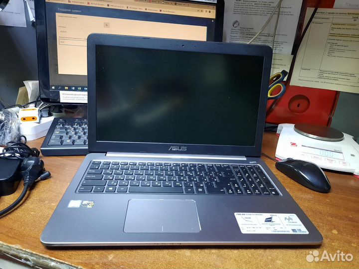 Ноутбук asus K501UX