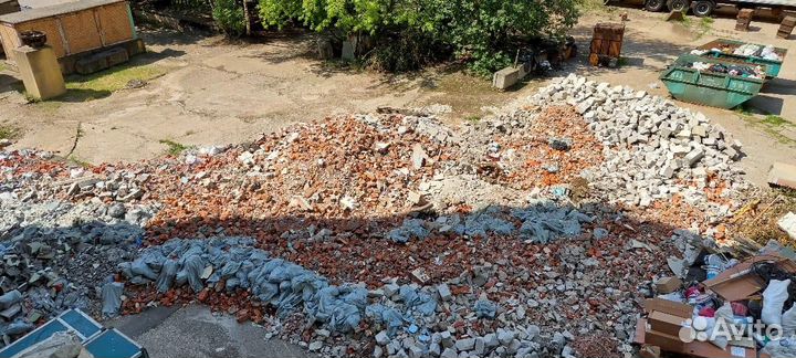 Бой кирпича отборный для основания дорог