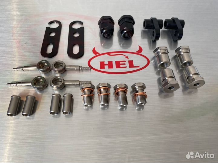 Армированные тормозные шланги на Lexus IS200