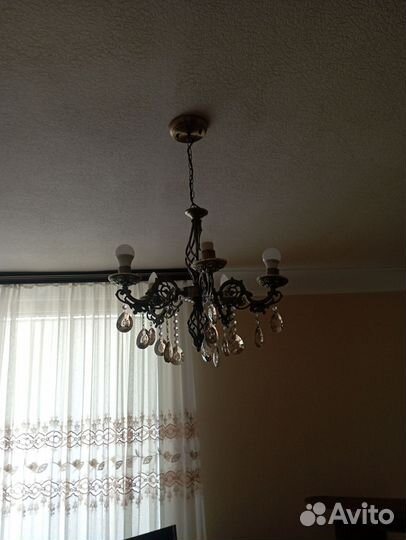 Люстра потолочная