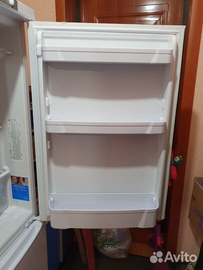 Холодильник Indesit SB 167