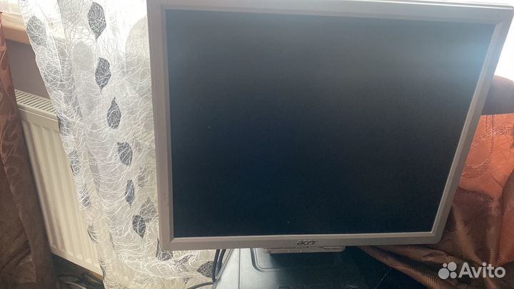 Продам мониторы