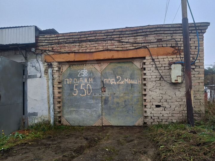 Гараж, > 30 м²