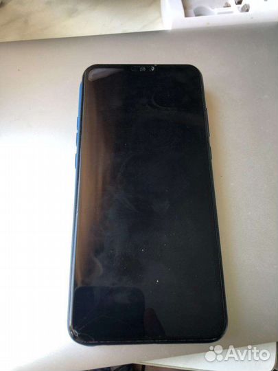 Телефон Huawei 8х