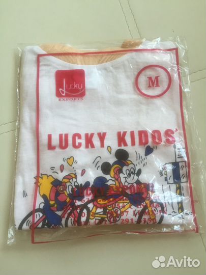 Новый детский костюм / футболка и шорты