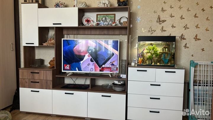 Стенка горка в гостинную