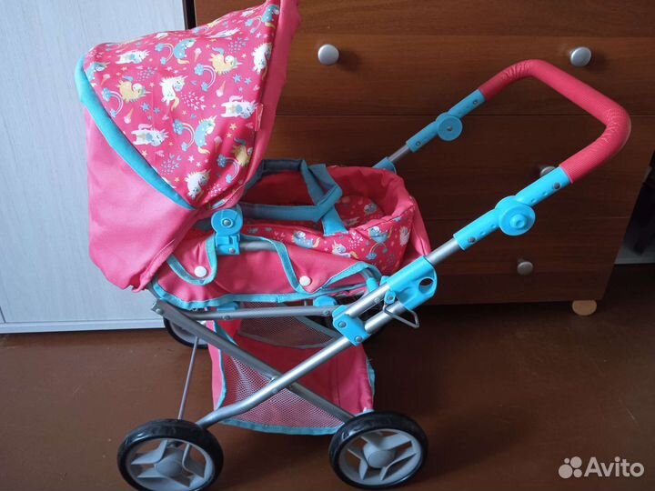 Коляска кукольная