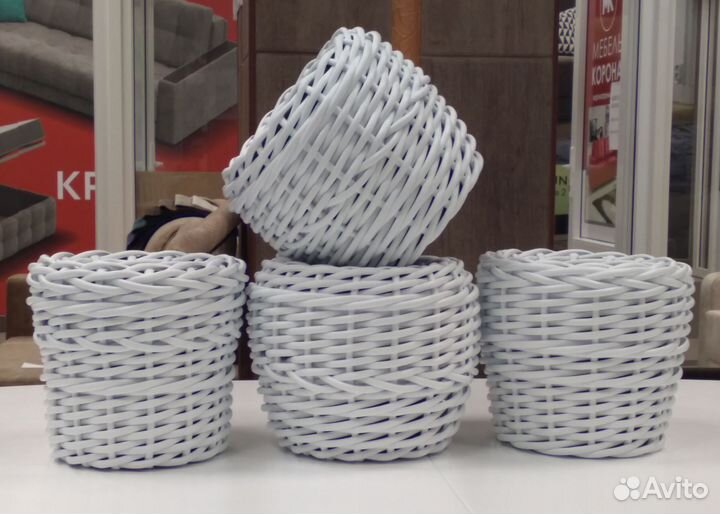 Кашпо из ротанга