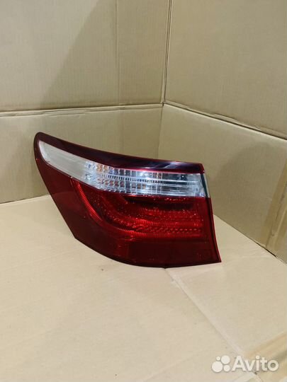 Lexus LS 460L Левый стоп в крыло