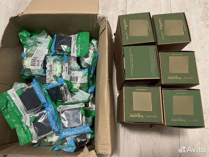 Выключатель Schneider electric Atlas Design