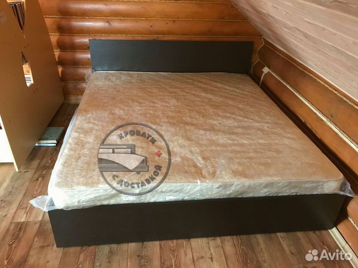 Кровать двуспальная