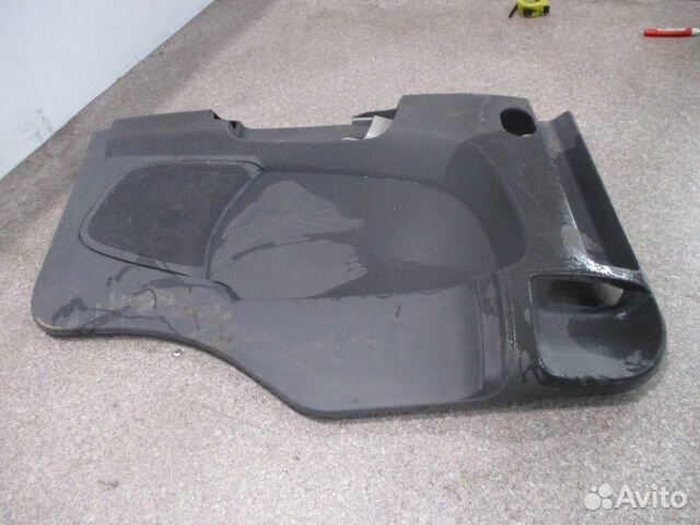 Обшивка двери левая Scania 1486792