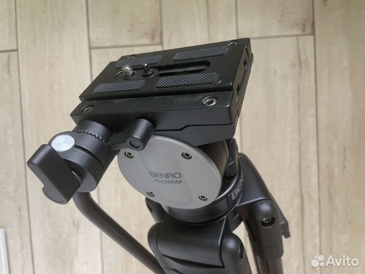 Видеоштатив Benro KH25RM