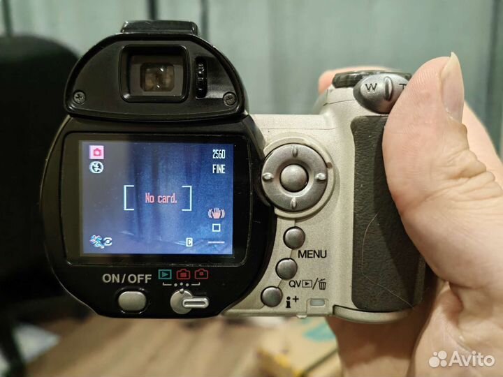 Konika Minolta Dimage Z5