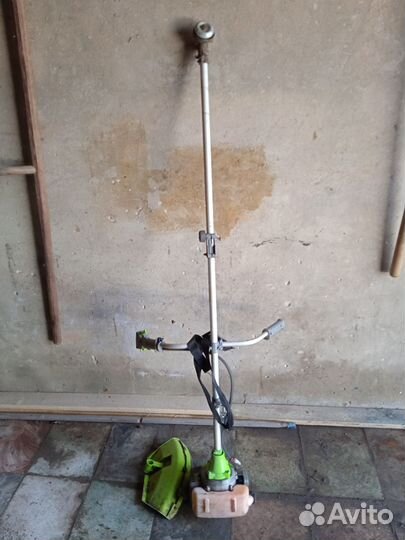 Триммер бензиновый