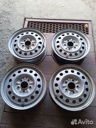 Диски 5/114.3 R15