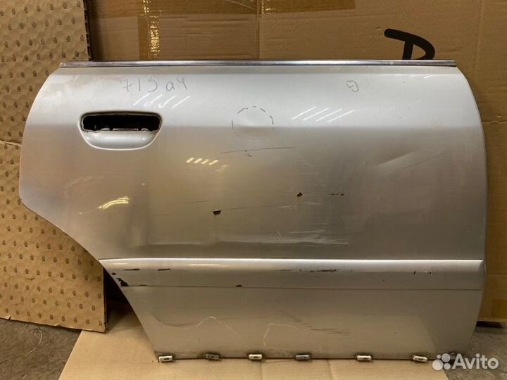 Дверь задняя правая Audi A4 B5 AQD