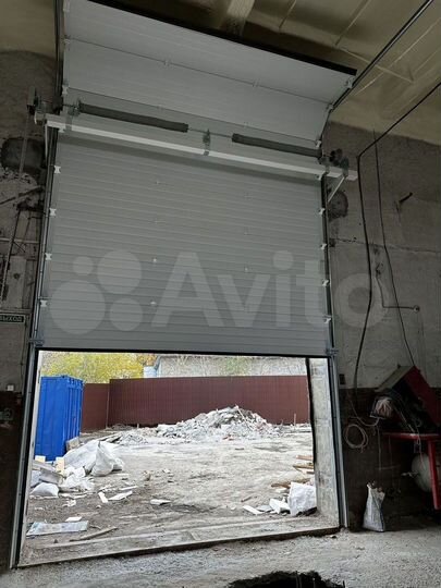 Сдам складское помещение, 395 м²