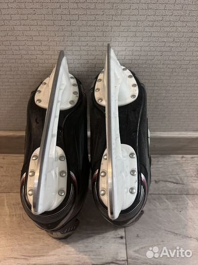 Коньки bauer X200