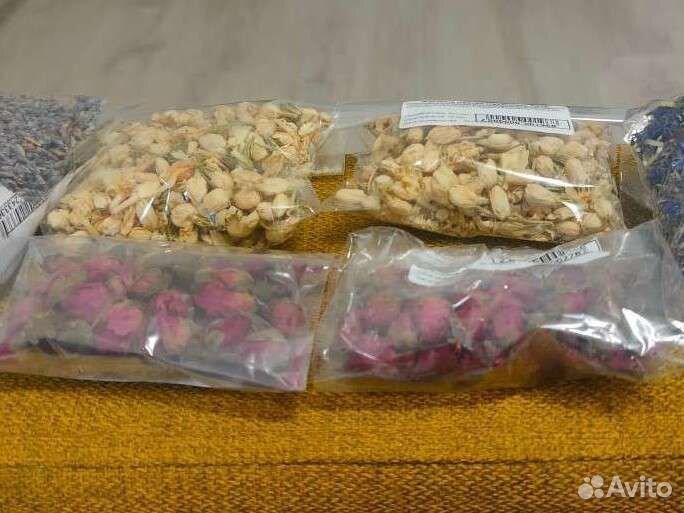 Сухоцветы: жасмин, роза, гелихризум