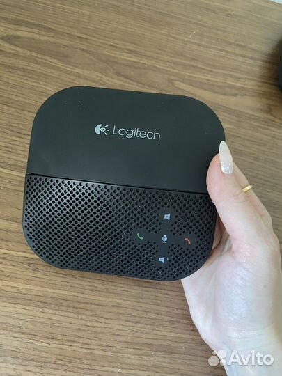 Спикерфон Logitech Mobile Speakerphone P710e