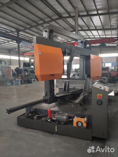 Ленточнопильный станок MetMachine LSZ5550A