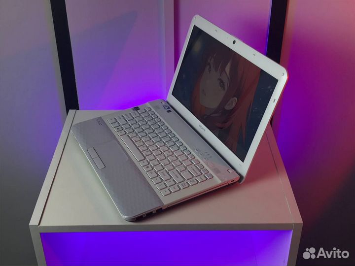 Ноутбук sony vaio: Intel/8gb/nvidia GeForce