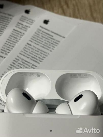 AirPods Pro 2 С Шумоподавлением