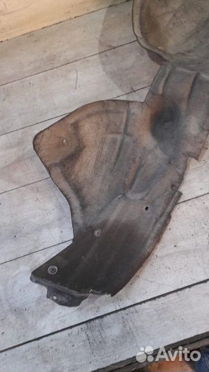 Подкрылок задний левый Nissan Sentra B17 С 2012 По