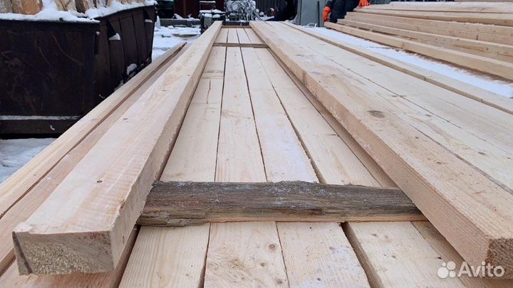 Доска обрезная естественной влажности хвоя 2 сорт
