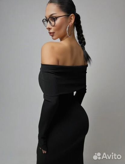 Вечернее платье в пол 42