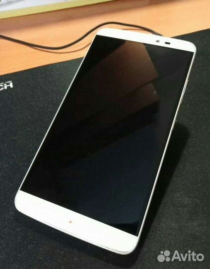 Смартфон Pptv King 7s