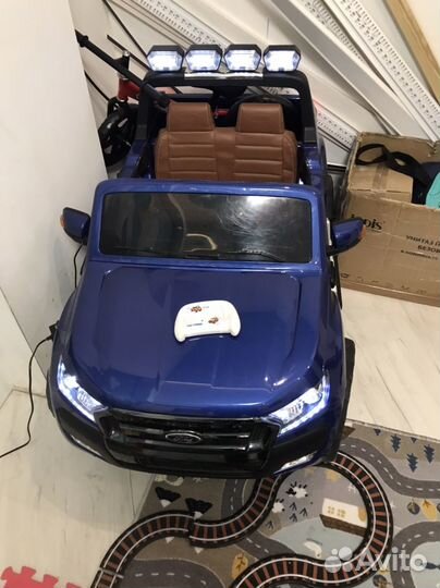 Детский электромобиль бу