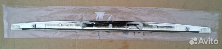 Молдинг крышки багажника нижний Nissan Teana J31