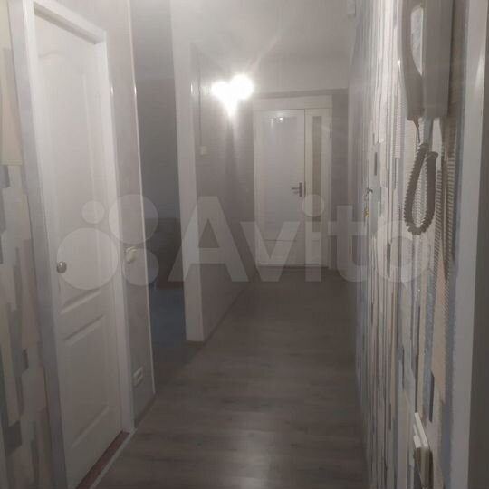 2-к. квартира, 42 м², 5/5 эт.