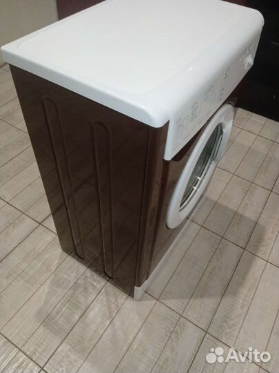 Стиральная машина indesit