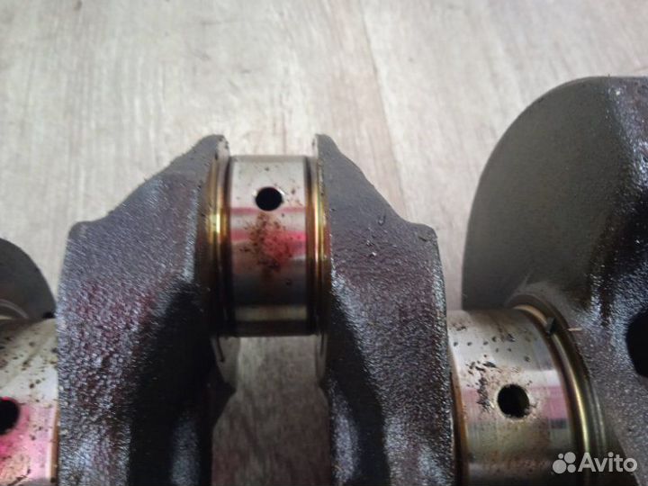 Коленвал Mitsubishi Carisma DA 4G93 2004