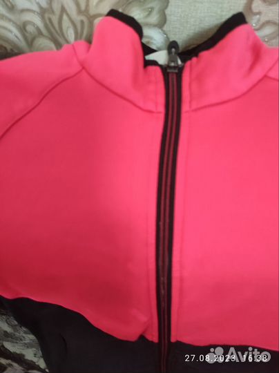 Спортивный костюм для девочки