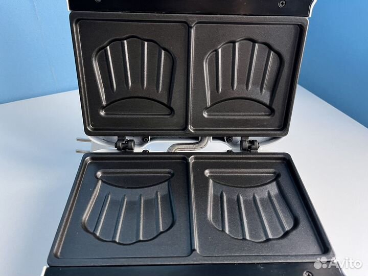 Бутербродница, рабочая, треснут корпус