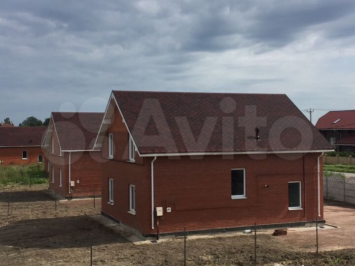 Дом 172 м² на участке 9 сот.