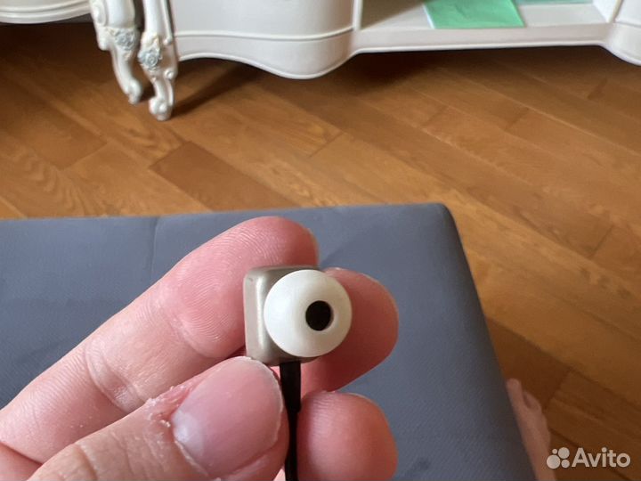 Harman kardon NI наушники