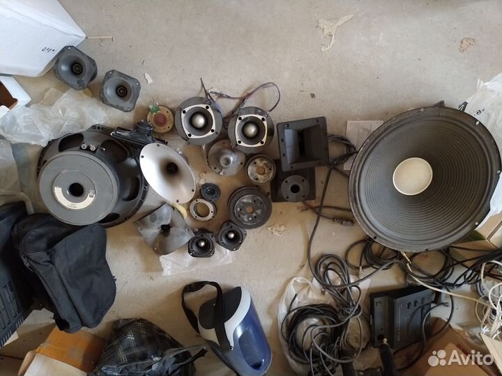 Радиомикрофоны и запчасти к ним