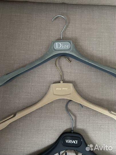Плечики вешалки брендовые оригинал