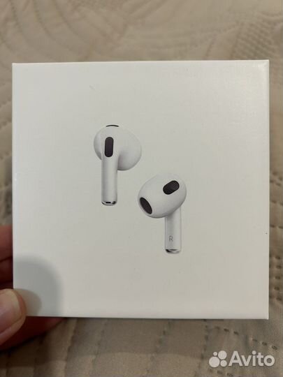 Беспроводные наушники AirPods 3