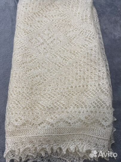 Шаль пуховая ручная работа