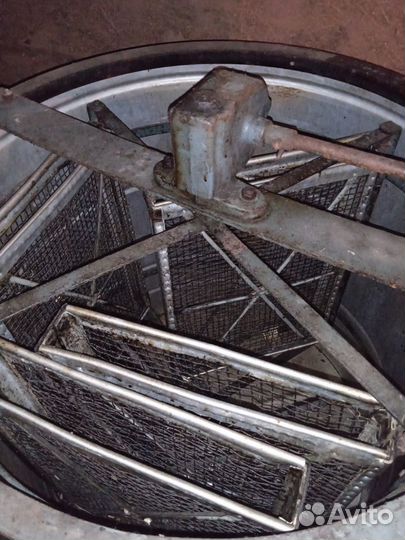 Пчелиные улья